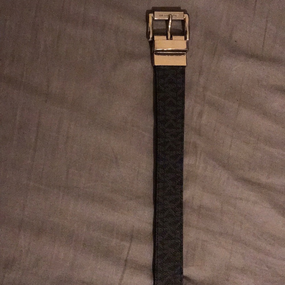 Michael Kors black belt